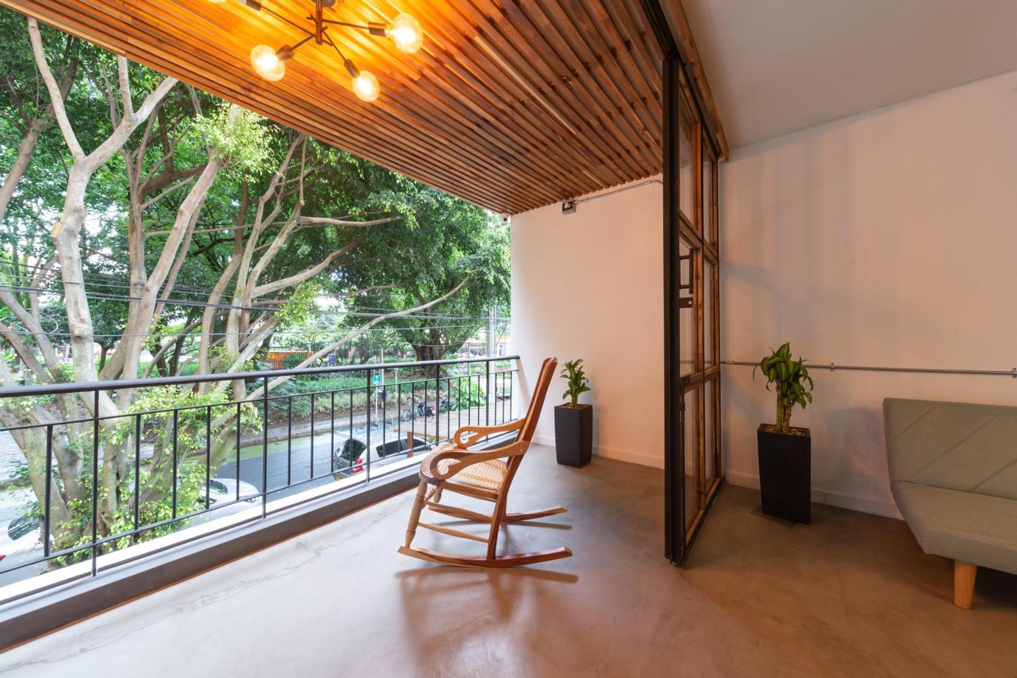 Casa Mosaiko Primer Parque Laureles Медельїн Екстер'єр фото