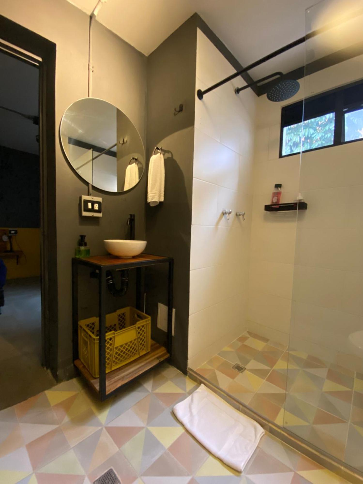 Casa Mosaiko Primer Parque Laureles Медельїн Екстер'єр фото