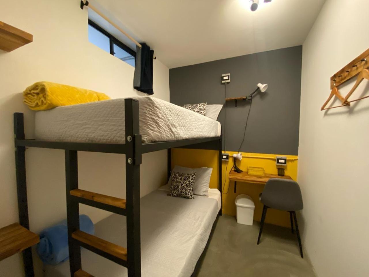 Casa Mosaiko Primer Parque Laureles Медельїн Екстер'єр фото